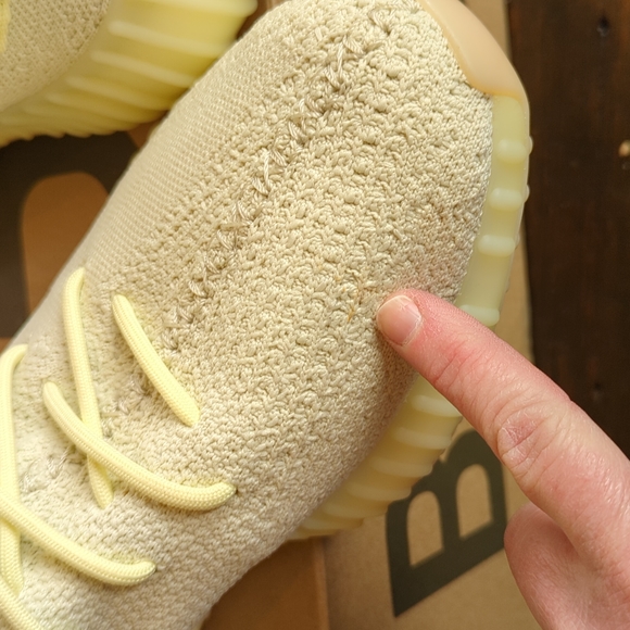Yeezy Boost 350 V2 11.5 - Picture 10 of 16